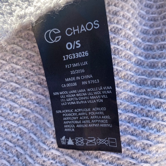 Chaos long scarf with vibrant floral embroidery warm wool & acrylic one size - Picture 5 of 7